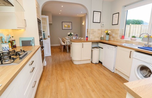 Sandown Cottage | 5 The Mall