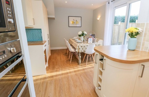 Sandown Cottage | 5 The Mall