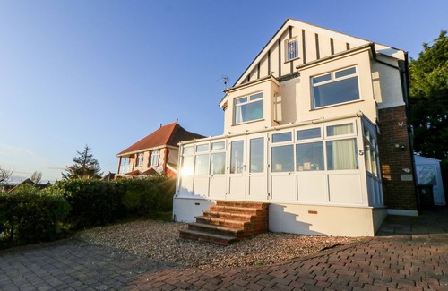 Sandown Cottage | 5 The Mall