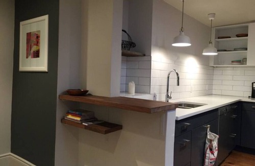 Stratford Apartment | #5 · The Palatial - 1500 sq feet of amazing space.