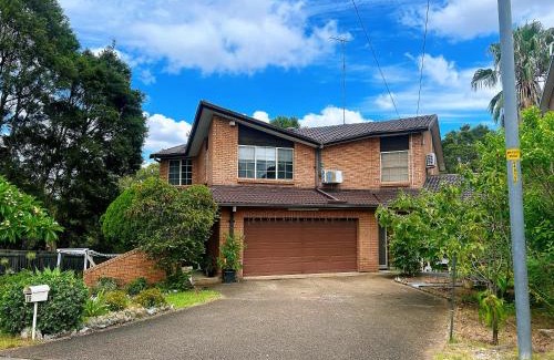 Winston Hills House | 5 Warm Room