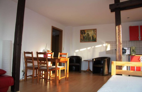 Suedwest Apartment | 50 m² Apartment ∙ 1 bedroom ∙ 4 guests