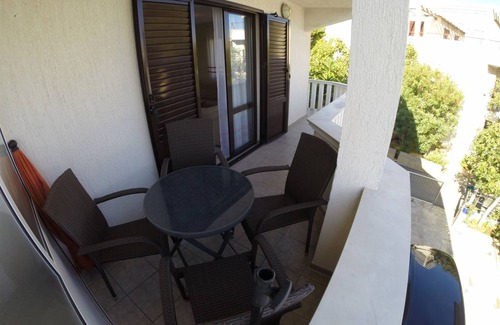 Rogoznica Apartment | 50 m² Apartment ∙ 1 bedroom ∙ 4 guests