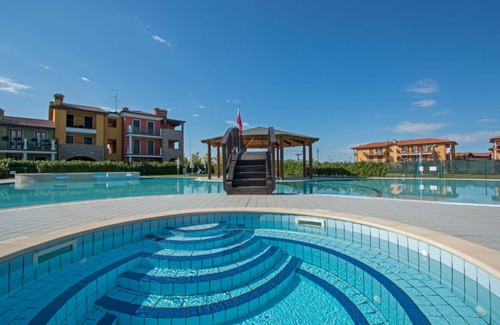 San Benedetto di Lugana Apartment | 50 m² Apartment ∙ 1 bedroom ∙ 4 guests