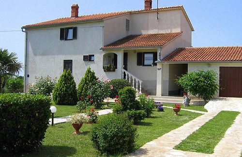 Rakalj Apartment | 50 m² Apartment ∙ 2 bedrooms ∙ 4 guests