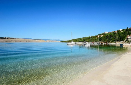 Jadranovo Apartment | 50 m² Apartment ∙ 2 bedrooms ∙ 4 guests
