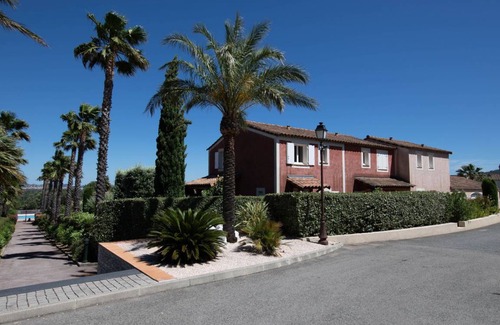 La Rouviere Resort | 50 m² Resort ∙ 2 bedrooms ∙ 4 guests