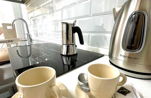 Historic Center Apartment | 50 Tourist House Bologna Pratello Garden