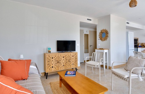 Barbatre Ski Chalet | 500 m from the beach - garden - house for 6