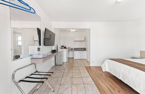 Okanagan-Similkameen Hotel | 5000 Motel