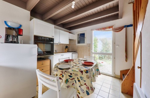 Saint-Gildas-de-Rhuys Ski Chalet | 500m from the beach - House with garden
