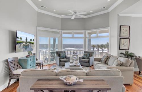 Isle of Palms House | 502 Ocean Blvd by AvantStay Beachfront w Pool Ocean Views