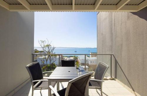 Shoal Bay Apartment | 506 The Shoal