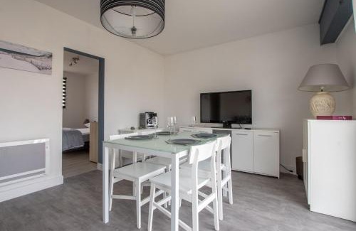 Notre-Dame-de-Monts Apartment | 50m de la plage - Appart pour 4 - Balcon