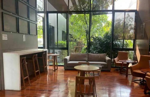 Wong Sawang Condo | 50mMRT, Big C, 1BR condo Near Chatuchak with Balcony, Sauna, Infinite Pool & Gym