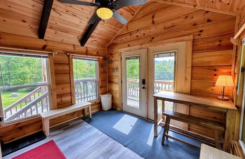Twin Mountain Cabin | 51 m² Cabin ∙ 1 bedroom ∙ 4 guests