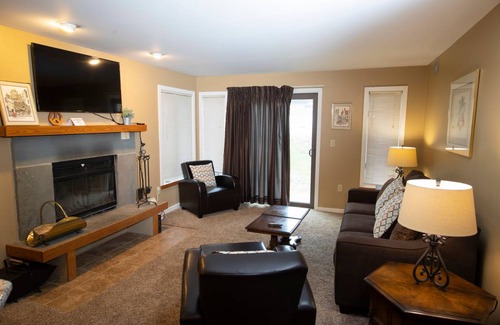Ludlow Condo | 51 m² Condo ∙ 1 bedroom ∙ 4 guests