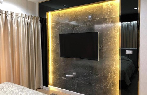 Bang Yi Ruea Hotel | 51 Suanplu Residence