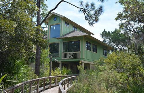Blue Heron Lake House | 514 Remora Dr