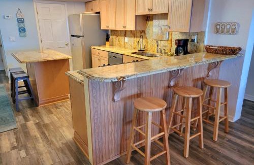 New Smyrna Beach Apartment | 517 - Direct Oceanfront Beautiful 3 Bedroom Sleeps 10
