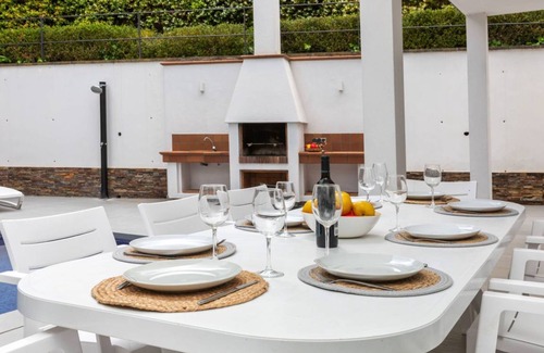 Lloret de Mar Villa | 520 m² Villa ∙ 4 bedrooms ∙ 8 guests