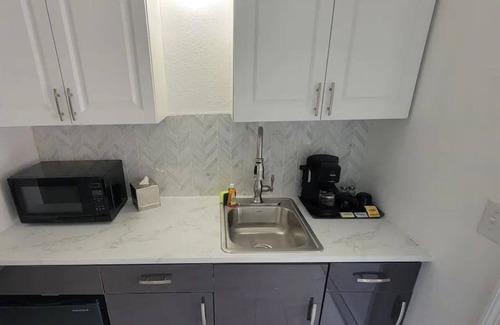 Egypt Lake-Leto Apartment | #53 @Lexus in-law suite by Joyful Moments Vacation