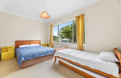 Dalmeny House | 54 Noble Parade