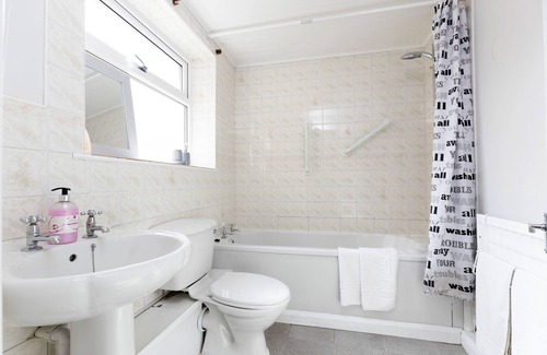 Darlington House | 55 Barron St.