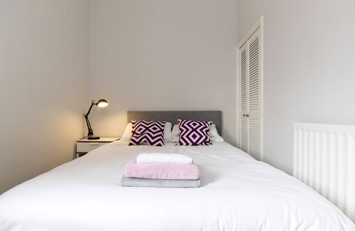Darlington House | 55 Barron St.
