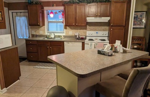 Horizon Village House | 55+Community 2 Bedroom with many amenities.