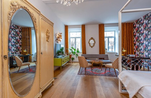 Ljubljana Old Town Apartment | 55 m² Apartment ∙ 1 bedroom ∙ 4 guests