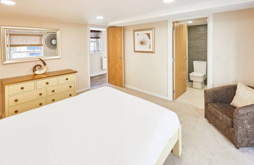 Whitby Apartment | 55 m² Apartment ∙ 2 bedrooms ∙ 4 guests