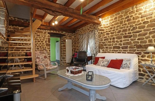 Saint-Mars-d'Egrenne House | 55 m² House ∙ 1 bedroom ∙ 5 guests