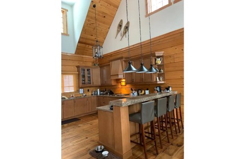 Dysart et al Ski Chalet | 5500 Sq ft Executive Chalet on Drag Lake, Haliburton