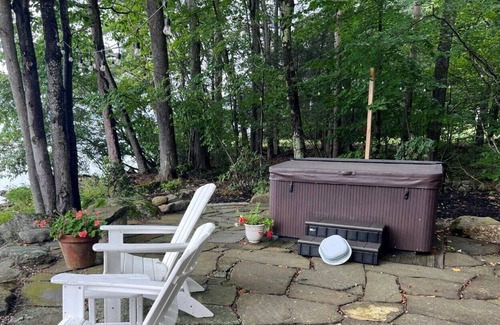 Tuftonboro House | 559 - Wingate Cove Escape