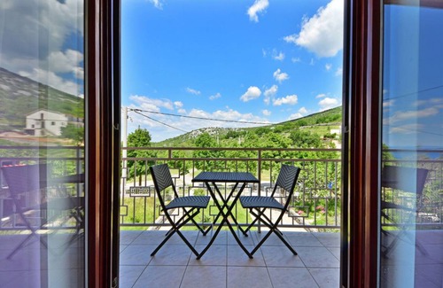 Sibinj Krmpotski Apartment | 56 m² Apartment ∙ 2 bedrooms ∙ 5 guests