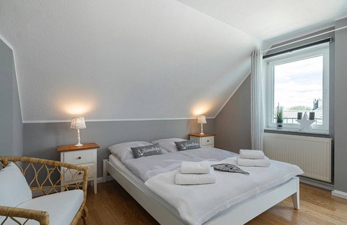Zingst Apartment | 56 m² Apartment ∙ 1 bedroom ∙ 4 guests