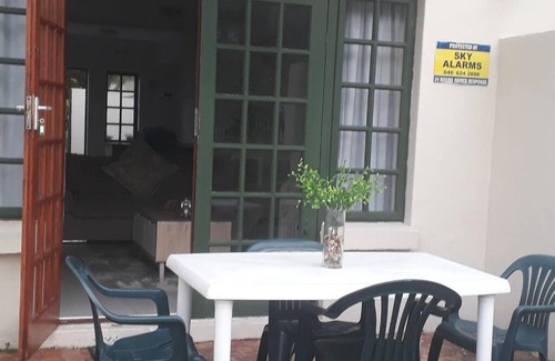 Port Alfred Apartment | 56 Settler Sands - Lovely apartment near beach