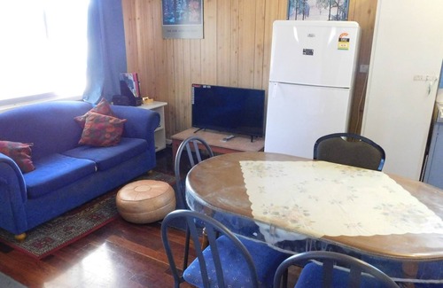 Jurien Bay House | 57 Bashford St Driftwood Cottage