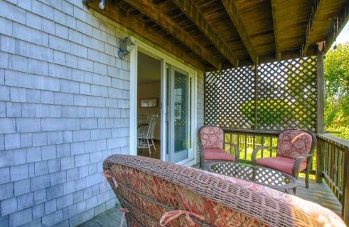 Sandwich House | 57 Wood Avenue Sandwich - - Cape Cod