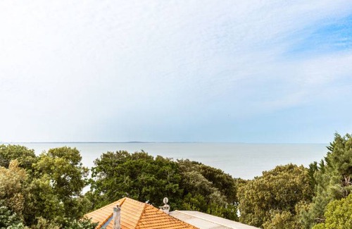 Saint-Palais-sur-Mer Apartment | 58 m² Apartment ∙ 2 bedrooms ∙ 5 guests