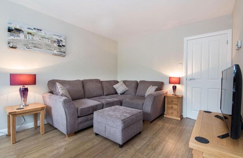 Balloch House | 58 Moray Park