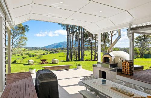Corruna House | 58 Mystery Bay Road, Mystery Bay