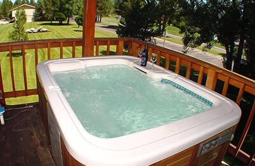 Tahoe Keys Condo | 587 Danube Drive in South Lake Tahoe