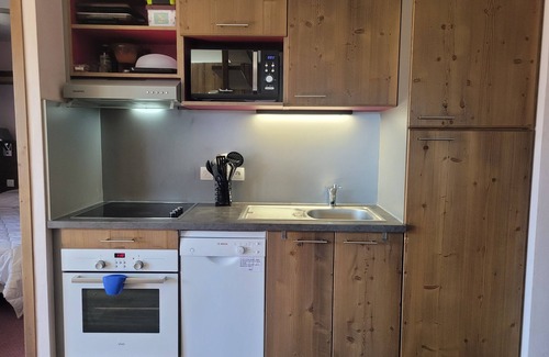 Risoul Apartment | 59 m² apartment in a 4-star residence with swimming pool and sauna