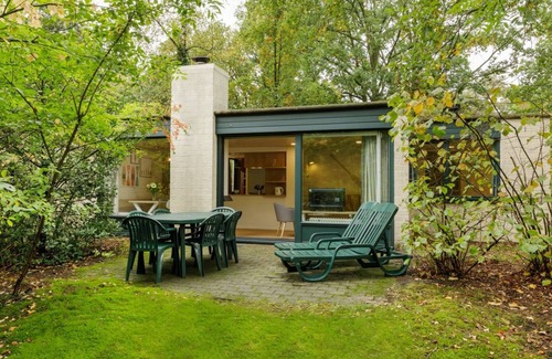 Municipality of Bergeijk House | 59 m² House ∙ 3 bedrooms ∙ 6 guests