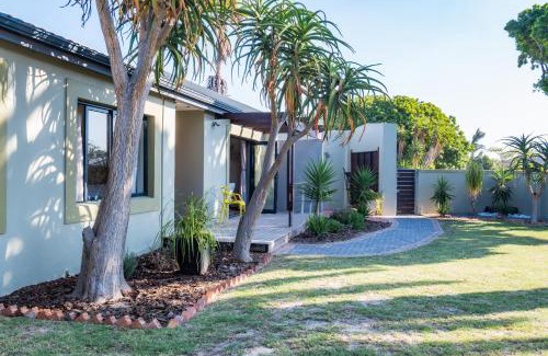Edgemead House | 59onLetchworth