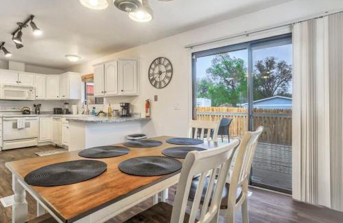 Colorado Springs House | 5BD Two Homes Firepit Great Family Vacation Area