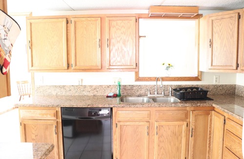 Downey House | 5BR/2BA Spacious 2-Story Pool House + Driveway Parking