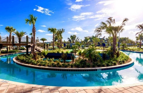 Kissimmee Ski Chalet | 5BR Amazing Cozy House with Private Pool and Jacuzzi